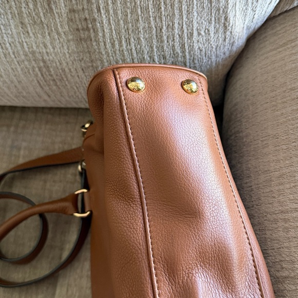 Michael Kors medium brown grained leather with crossbody strap appr 8 x 10 - Picture 10 of 16